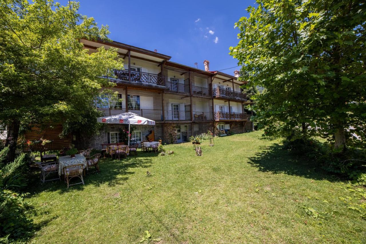 Ξενοδοχειο Παπαναγιωτου Hotel Neraïdochóri Bagian luar foto