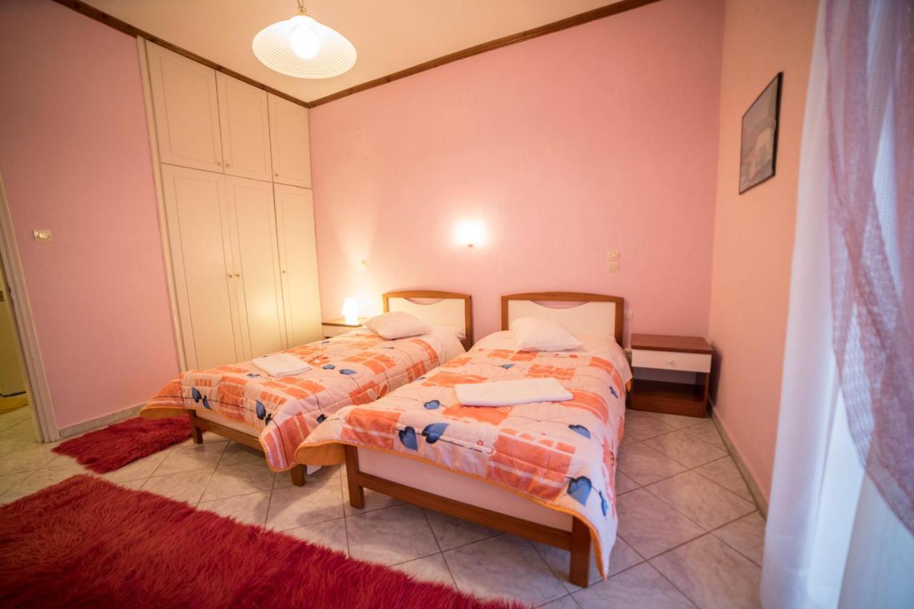 Ξενοδοχειο Παπαναγιωτου Hotel Neraïdochóri Bagian luar foto